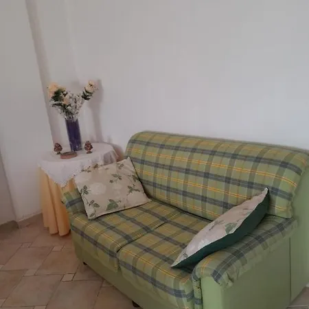 Holiday home Lorenzo's -